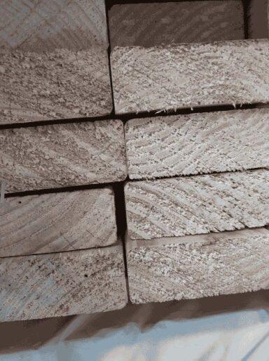MGP12 is a machine-graded pine with a stress grade of 12, offering high structural strength.