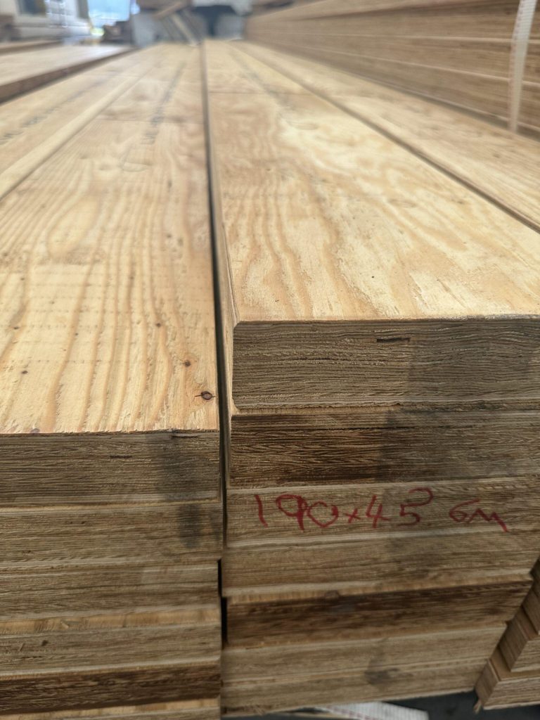 LVL F17/E14 H2S 190×45